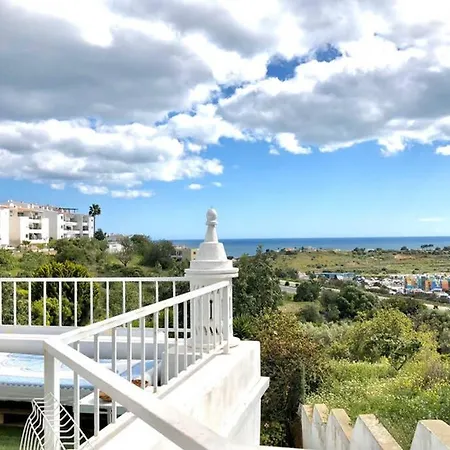 Apartment Fantastique Vue Ocean, Double Terrasse Et Piscine